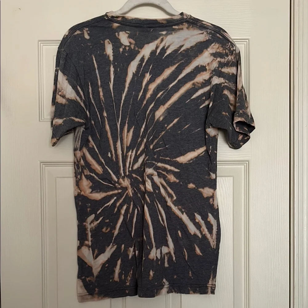 Tultex Black and White Tie Dye Short Sleeve Tee with “Dogs Make Me Happy”